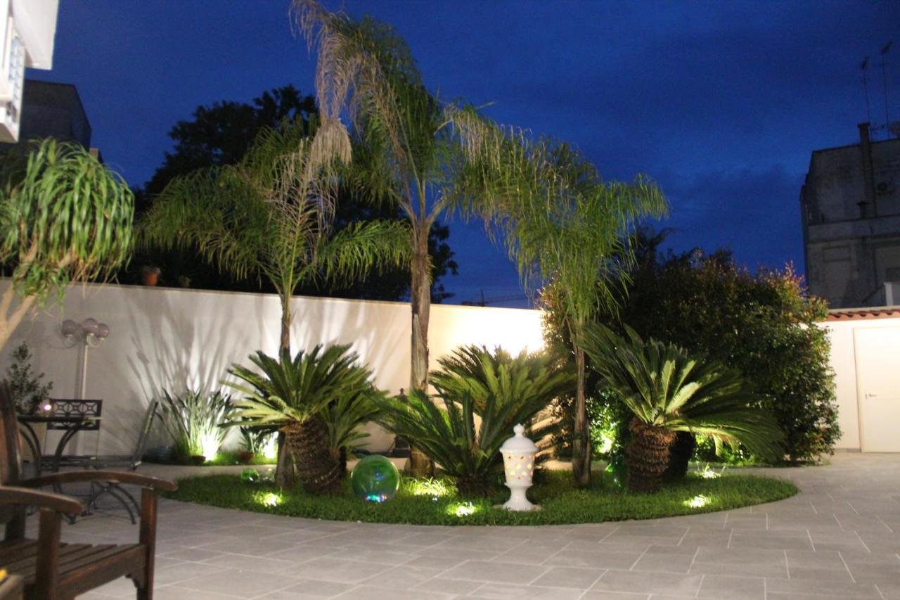 Bed and Breakfast Il Giardino Della Scuncerta Lecce Exterior foto